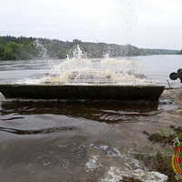 Учатся понтонёры