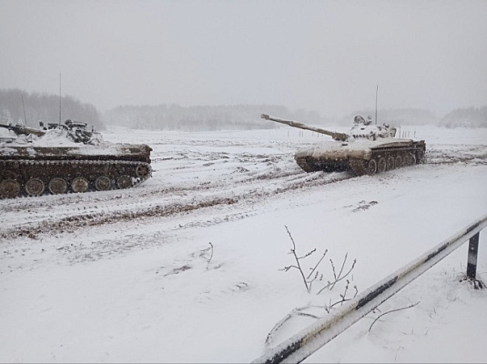 Занятие по вождению боевых машин