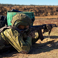 Занятия по огневой подготовке с курсантами Военной академии
