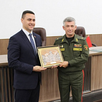 Военную академию Республики Беларусь посетил Министр образования Андрей Иванец