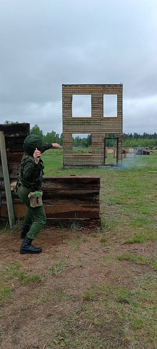 Военнослужащие 65 автбр выполнили упражнения контрольных стрельб