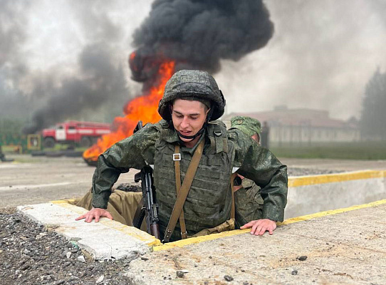 Занятия по тактической подготовке с военнослужащими 377 зрп