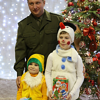 Дарите детям радость