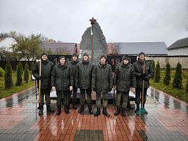 Военнослужащие Вооружённых Сил приняли активное участие в республиканском субботнике