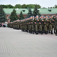 Военнослужащие нового пополнения 38 одшбр приняли Военную присягу