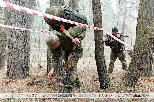 Завершилось состязание на лучшую разведывательную группу 120 омбр