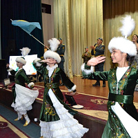 В ритме братских народов