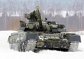 Танковые экипажи мотострелкового соединения ВВО в ЕАО получили право на эксплуатацию ОБТ Т-80