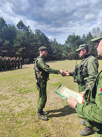 Чествовали увольняемых в запас