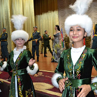 В ритме братских народов