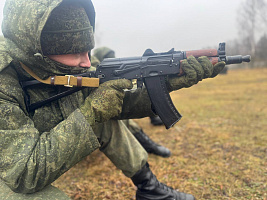 Занятия по боевой подготовке с военнослужащими 15 зрбр