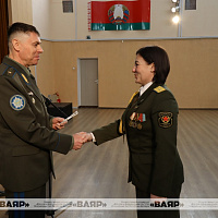 В командовании ВВС и войск ПВО состоялось торжественное собрание, посвящённое Дню женщин