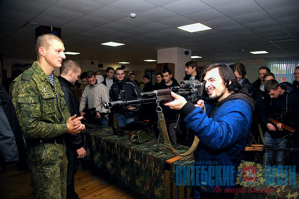 День призывника провели в 103-й мобильной бригаде в Витебске 