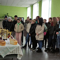 Воспитывать патриотов