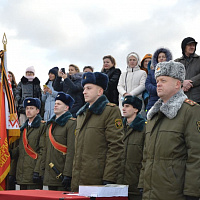 Сотни с громких «Клянусь!»