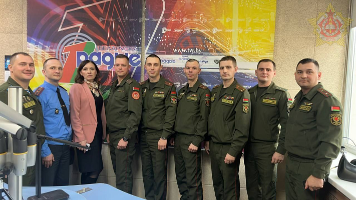 Слушатели ФГШ Вооружённых Сил приняли участие в прямом эфире Первого национального канала Белорусского радио