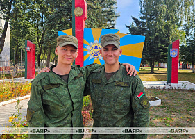 Братья-программисты: «Служить нравится!»