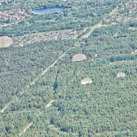 Брестские десантники выполнили прыжки с парашютом