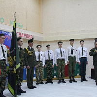 «Гвардия», равнение на флаг!