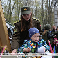 В столичном парке Победы сегодня проходят праздничные мероприятия, приуроченные ко Дню труда