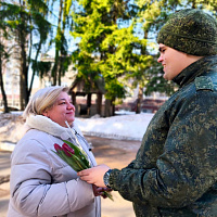 В День женщин военные создали атмосферу праздника в разных уголках страны