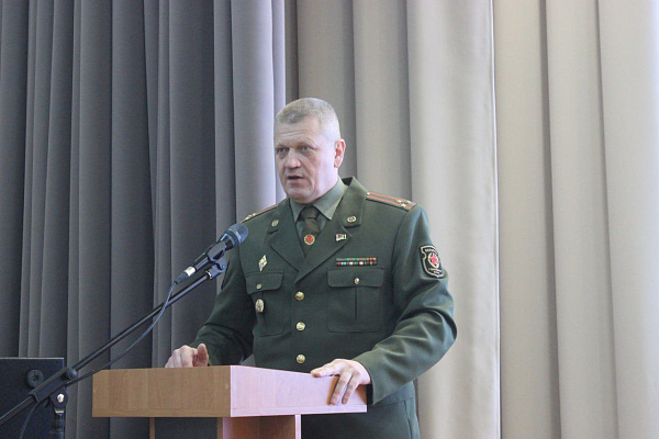 Представители идеологического актива Беларуси продолжают выступать перед личным составом соединений и воинских частей