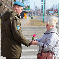 В День женщин военные создали атмосферу праздника в разных уголках страны