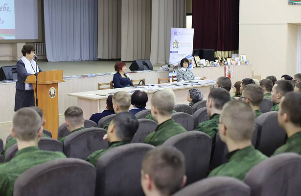 Представители ОО «Белорусский союз женщин» посетили воинские части Заслоновского гарнизона