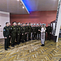 Военнослужащие 49 ртбр посетили Минский автомобильный завод