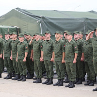 На Ашулуке подняли Государственные флаги Беларуси и России