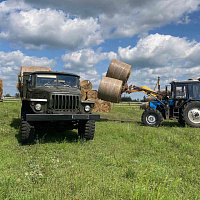 Военнослужащие 36 дмостбр продолжают оказывать помощь аграриям в уборке урожая
