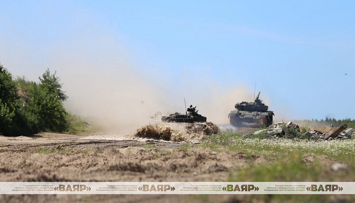 Занятие по огневой подготовке с военнослужащими 120 омбр