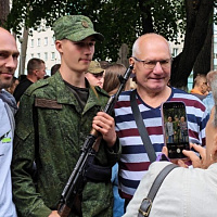 В 72 ОУЦ приведены к Военной присяге более 70 контрактников
