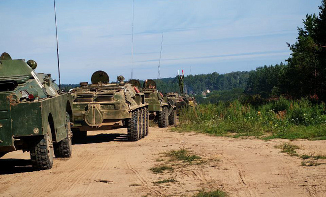 Занятия по вождению машин с курсантами 72 ОУЦ