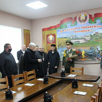 Традициям верны