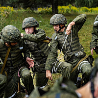 Продолжаются занятия с курсантами Военной академии