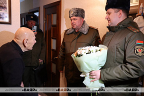 104-й день рождения отмечает участник Великой Отечественной войны полковник в отставке Иван Назаренко