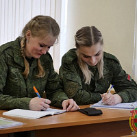 Сдают экзамен