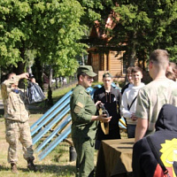 Об армии с интересом