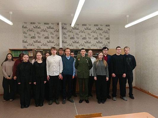 Профориентационную работу провели представители военного факультета в БГАА
