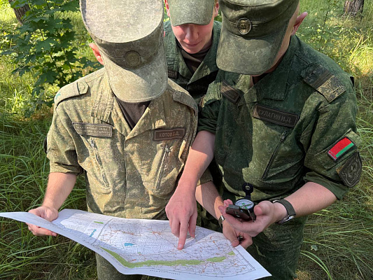 С курсантами ВТФ в БелГУТ проведено практическое занятие по военной топографии