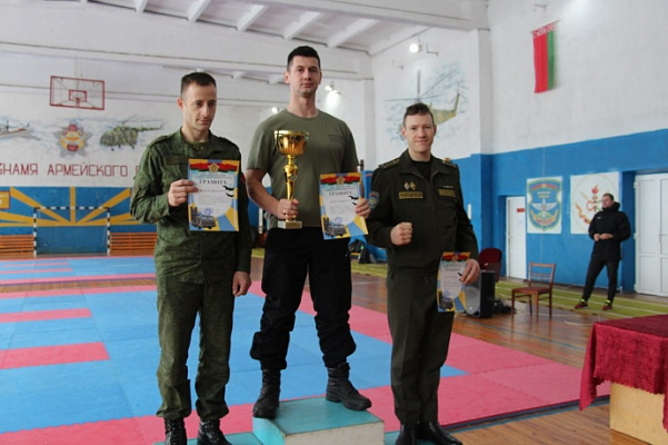 Завершился чемпионат ВВС и войск ПВО по армейскому рукопашному бою