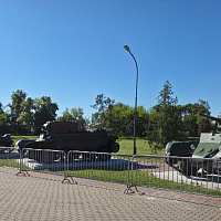 Военная ретротехника прибыла в Брестскую крепость-герой