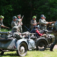 Гвардейцы приняли участие в военно-исторической реконструкции