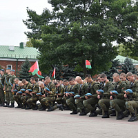 Брестские десантники возложили цветы в мемориальном комплексе «Брестская крепость-герой»