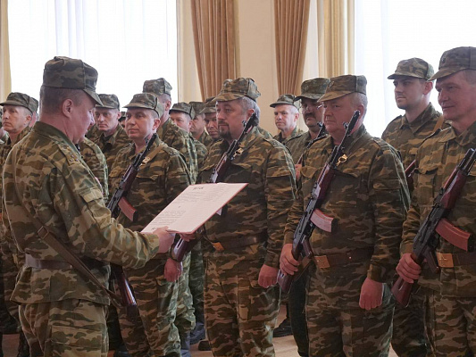 На верность Родине клялись