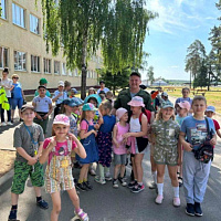 Об армии с интересом