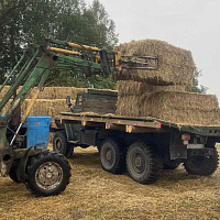 Военнослужащие продолжают оказывать помощь в уборке урожая