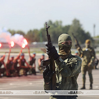 Празднование Дня десантников и сил специальных операций в Бресте