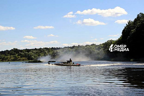 Военнослужащие 6 омбр отрабатывают занятия по форсированию водной преграды